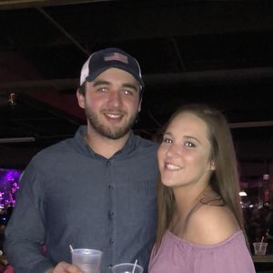 Meet your Posher, Elliott